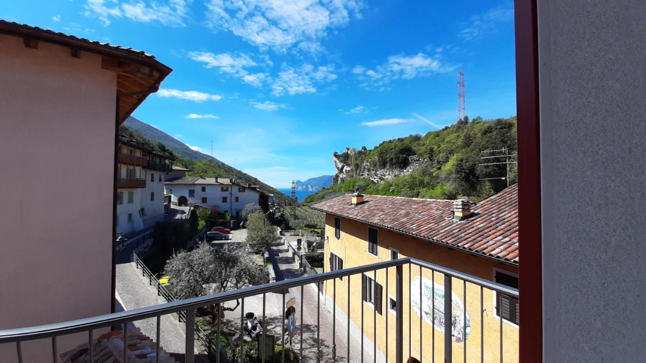 Garda Baldo Apartments_Vivaldi Torbole Sul Garda Exterior photo